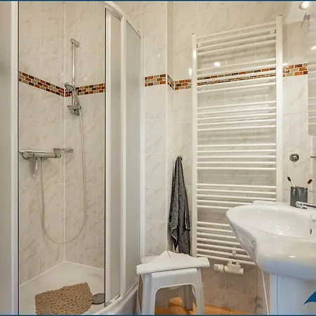 Haus Kiefernduene Balkonstudio Links Apartmán