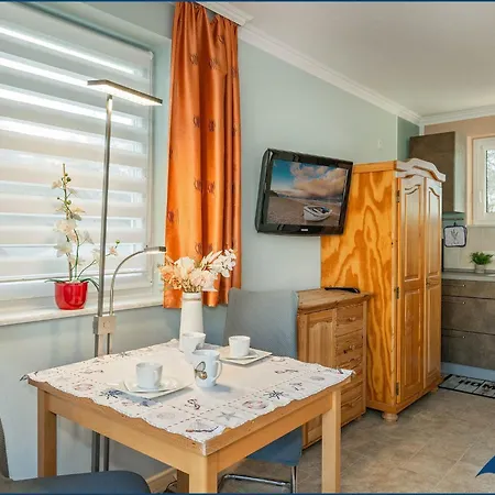 Haus Kiefernduene Balkonstudio Links Apartmán Heringsdorf (Usedom)