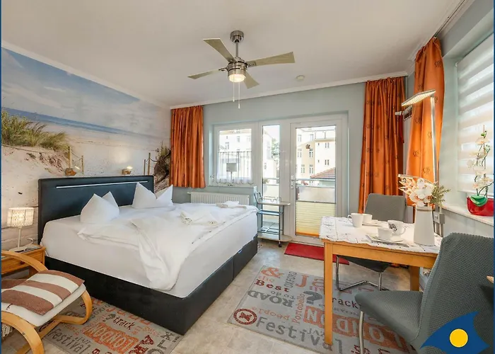 아파트 Haus Kiefernduene Balkonstudio Links 제바트헤링스도르프